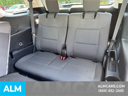 Used 2025 Ford Explorer Active image 28