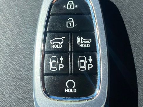 Used 2023 Hyundai Santa Fe Calligraphy image 35