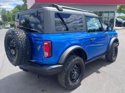 Used 2022 Ford Bronco Black Diamond AWD/4WD image 3