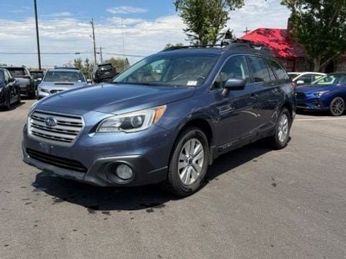 Used 2015 Subaru Outback 2.5i Premium AWD/4WD image 5