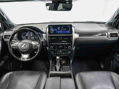 Used 2023 Lexus GX 460 Luxury w/ Sport Design Package AWD/4WD image 12