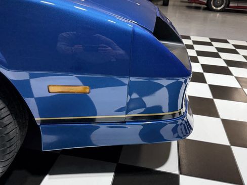 Used 1987 Chevrolet Camaro Z28 image 42