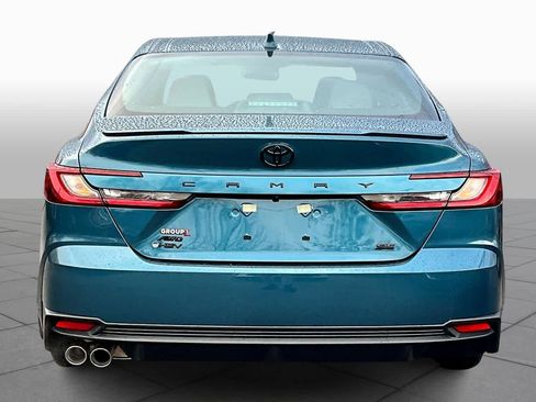 New 2026 Toyota Camry SE image 4