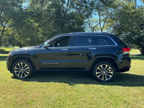 Used 2018 Jeep Grand Cherokee Overland image 5
