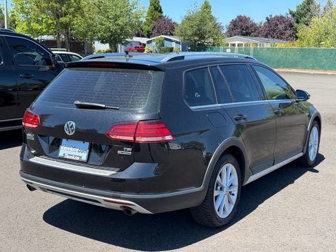 Used 2018 Volkswagen Golf Alltrack S AWD/4WD image 7