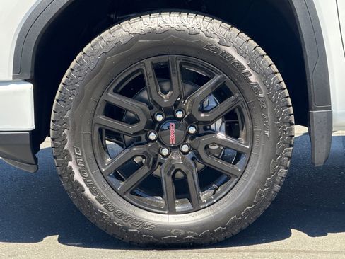 New 2026 GMC Sierra 1500 Elevation AWD/4WD image 26