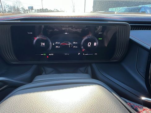 Used 2025 Dodge Charger R/T w/ Quick Order Package 25M R/T image 26