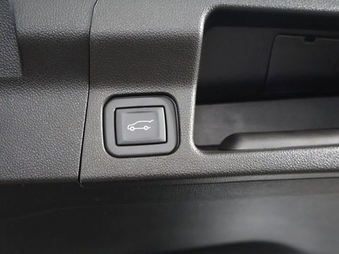 Used 2023 GMC Acadia SLE w/ Driver Convenience Package AWD/4WD image 21