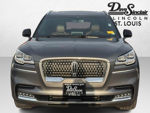 Used 2022 Lincoln Aviator Reserve w/ Equipment Group 201A image 8