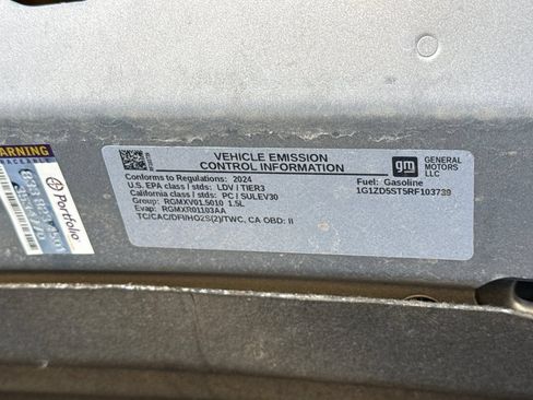 Used 2024 Chevrolet Malibu LT FWD image 39