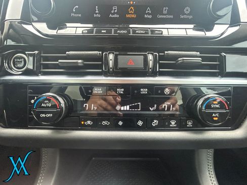 Used 2022 Nissan Pathfinder Platinum w/ Cargo Package FWD image 35