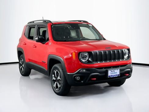 Used 2022 Jeep Renegade Trailhawk AWD/4WD image 3