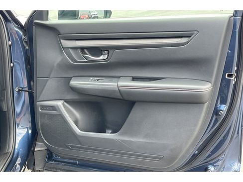 Certified 2025 Honda CR-V Sport image 21