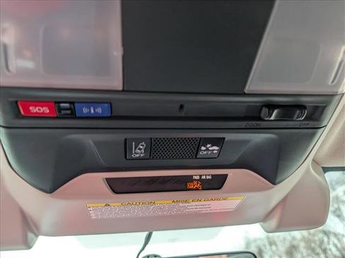 Used 2020 Subaru Impreza Premium image 36