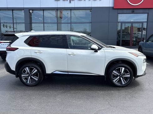 Certified 2023 Nissan Rogue SL w/ SL Premium Package image 2