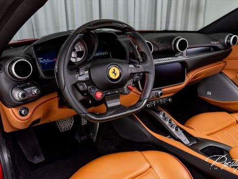 Used 2022 Ferrari Portofino M RWD image 40