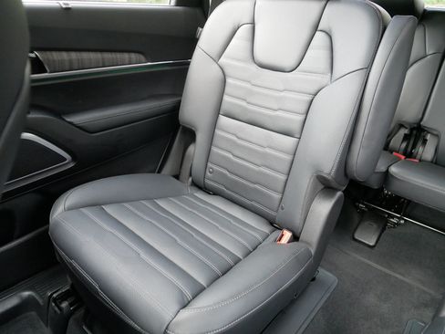Certified 2024 Kia Telluride SX Prestige AWD/4WD image 12