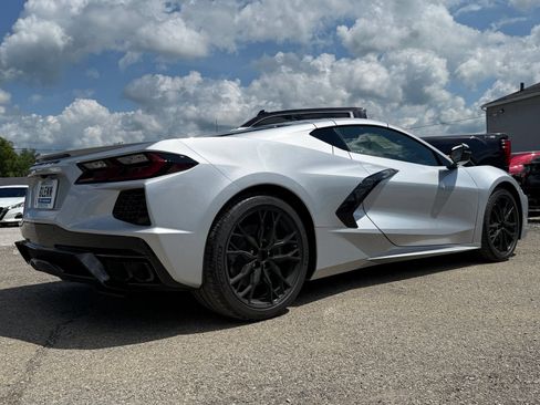 New 2027 Chevrolet Corvette Stingray Coupe w/ 1LT RWD image 7