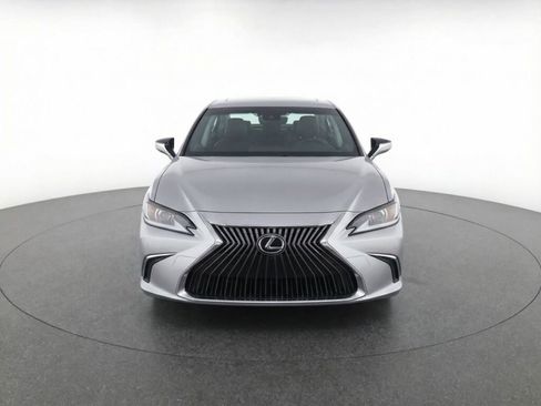 Used 2024 Lexus ES 350 w/ Premium Package image 2