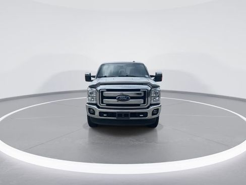 Used 2016 Ford F250 Lariat w/ Lariat Ultimate Package AWD/4WD image 2