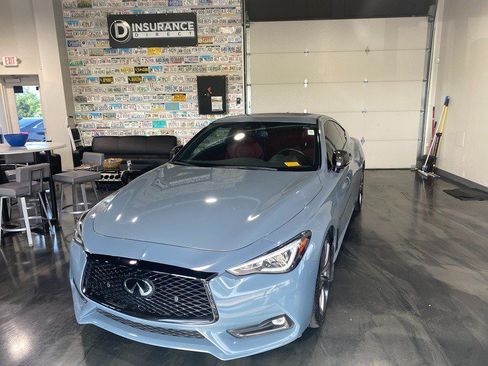 Used 2021 INFINITI Q60 Red Sport 400 w/ Carbon Fiber Package RWD image 5