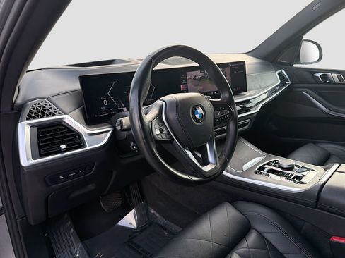 Used 2024 BMW X5 xDrive40i w/ Premium Package image 26
