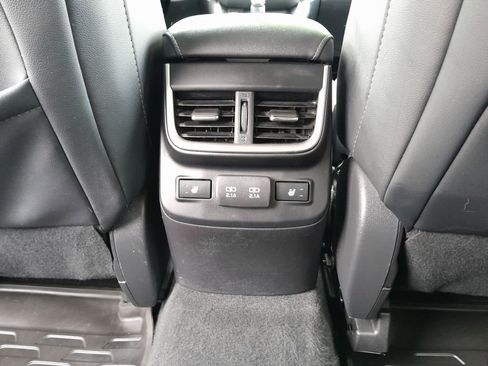 Used 2022 Subaru Outback Limited AWD/4WD image 33