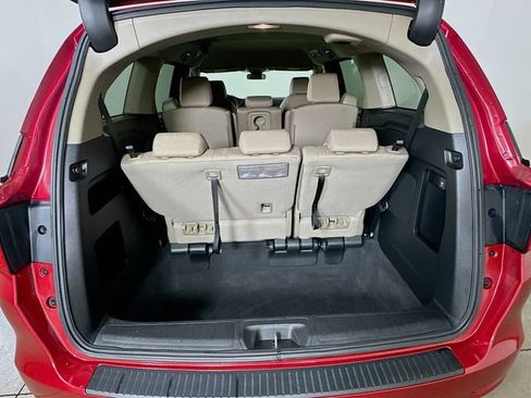 Certified 2024 Honda Odyssey EX image 33