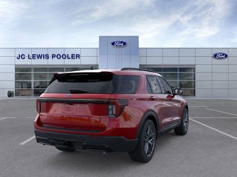 New 2026 Ford Explorer ST-Line w/ ST-Line Street Pack image 8