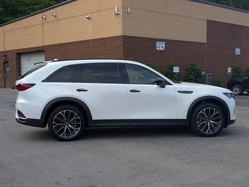Used 2025 MAZDA CX-70 Plug-In Hybrid w/ Premium Plus AWD/4WD image 10