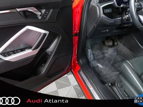Used 2023 Audi Q3 2.0T Premium w/ Convenience Package image 7
