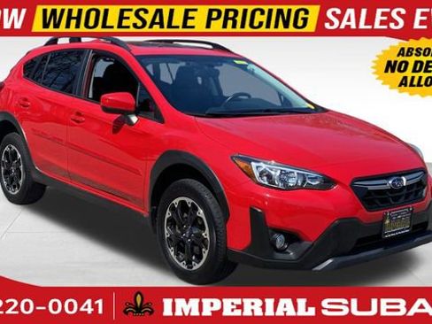 Used 2021 Subaru Crosstrek 2.0i Premium w/ Moonroof Package AWD/4WD image 1