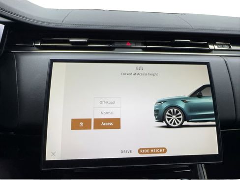 Used 2023 Land Rover Range Rover Sport SE AWD/4WD image 46