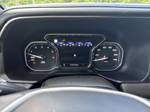 Used 2021 GMC Yukon XL Denali w/ Denali Ultimate Package RWD image 9