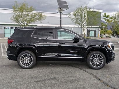 New 2026 GMC Terrain Denali w/ LPO, Black Badging Package