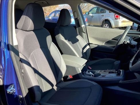 Used 2025 Subaru Crosstrek 2.0i Premium w/ Convenience Package #2 image 7