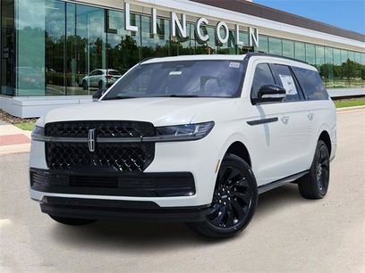 New 2025 Lincoln Navigator L Reserve w/ Jet Appearance Package