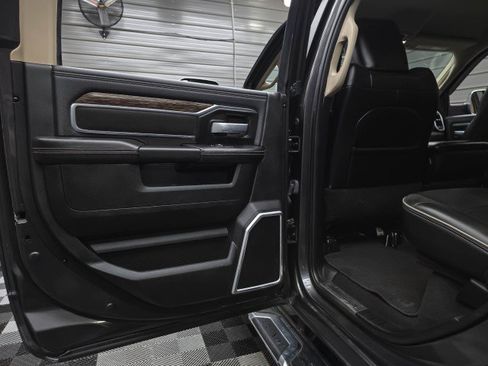 Used 2021 RAM 2500 Laramie AWD/4WD image 38