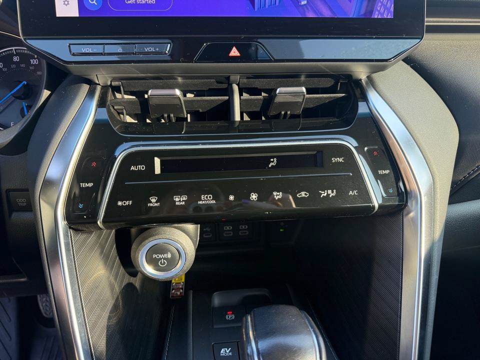 Used 2024 Toyota Venza Nightshade AWD/4WD image 22