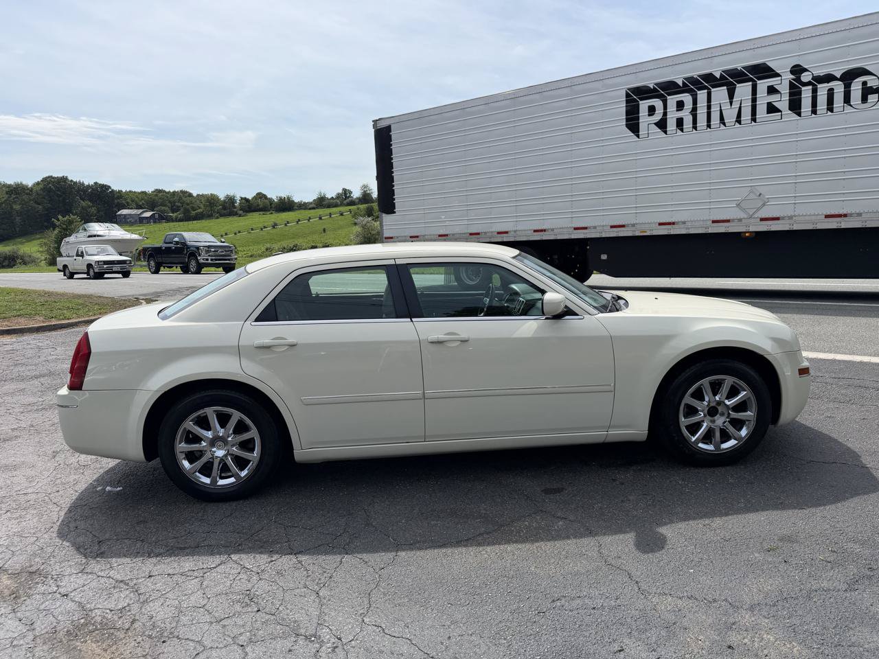 Used 2007 Chrysler 300 Touring L RWD image 8