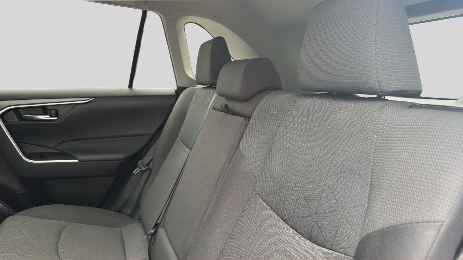 Used 2024 Toyota RAV4 XLE w/ Convenience Package AWD/4WD image 19