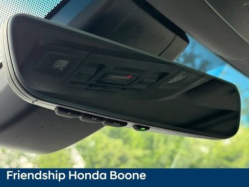 Used 2019 Toyota Avalon Touring w/ Advanced Safety Package FWD image 37