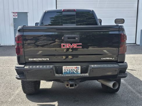 Used 2019 GMC Sierra 3500 Denali w/ Duramax Plus Package AWD/4WD image 4