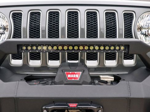 Used 2022 Jeep Wrangler Unlimited Sahara w/ Cold Weather Group AWD/4WD image 85