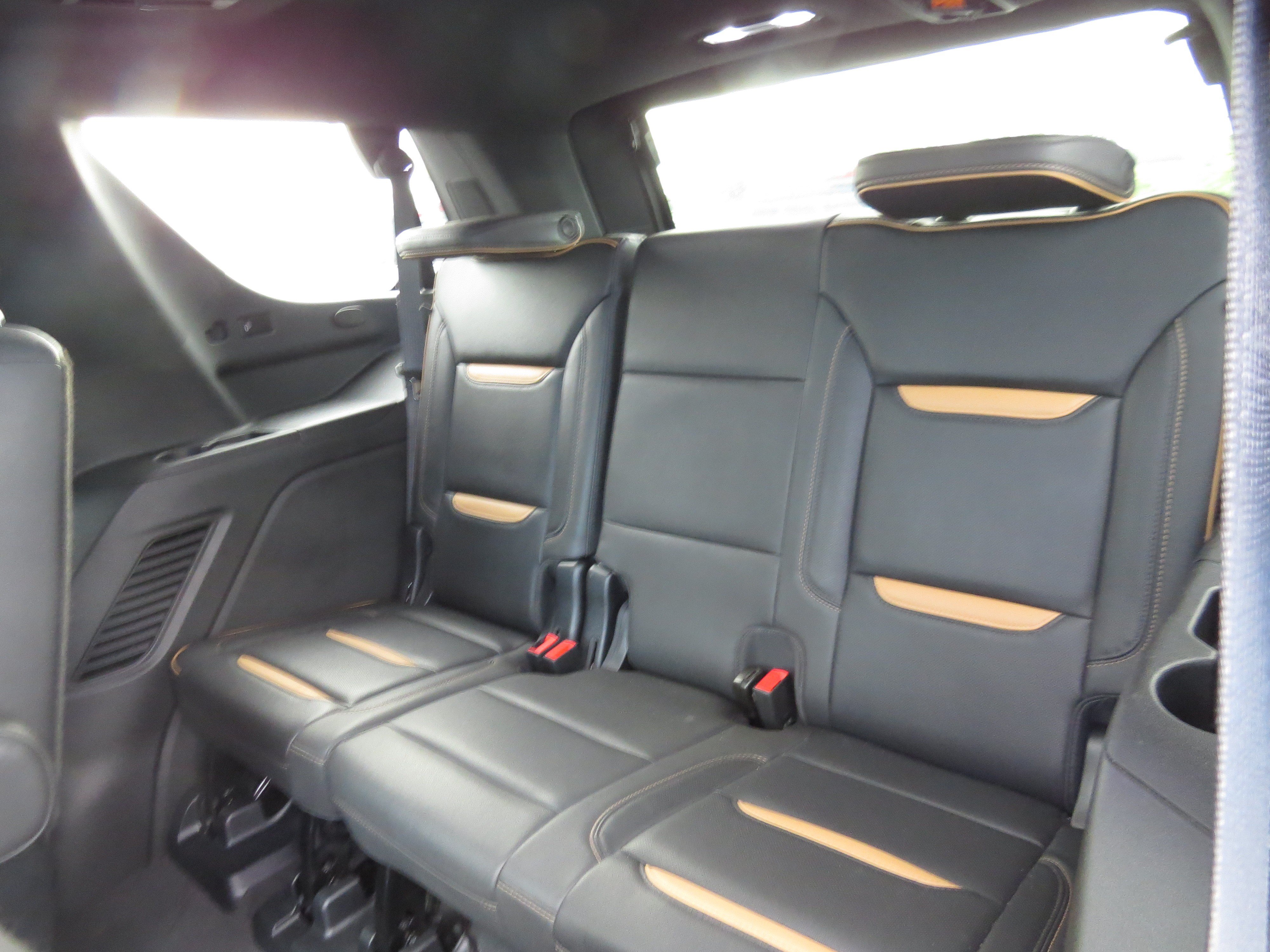 Used 2023 GMC Yukon AT4 AWD/4WD image 13