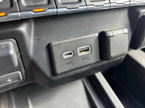 Used 2019 GMC Sierra 1500 SLT image 20