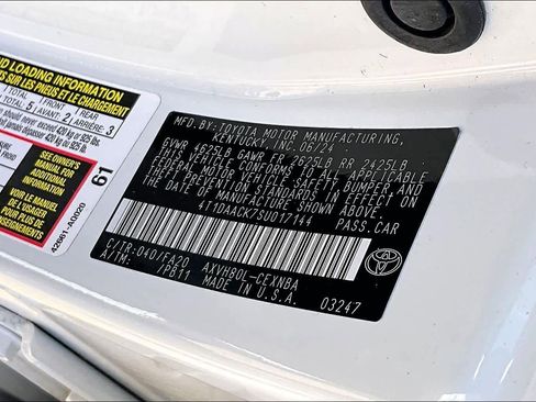 Used 2025 Toyota Camry LE FWD image 35