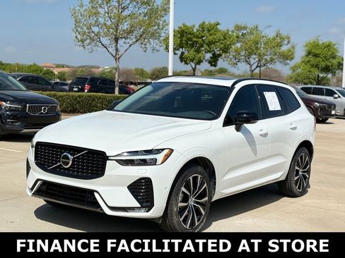 Certified 2023 Volvo XC60 B5 Plus w/ Climate Package AWD/4WD image 3