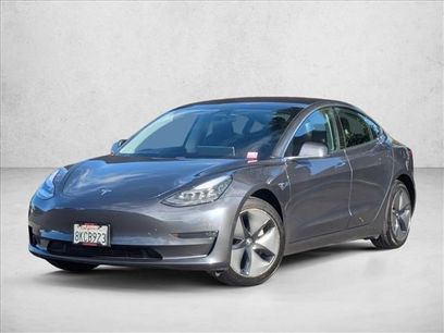 Used 2019 Tesla Model 3 Standard Range Plus
