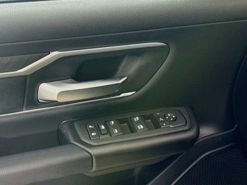 New 2026 RAM 1500 4x4 Crew Cab image 18